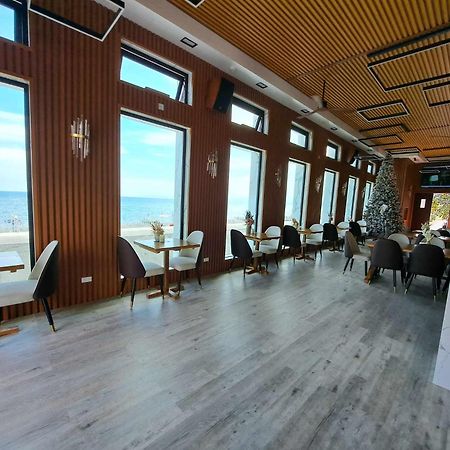 Cave Beach Resort Boutique Luxury Accomodation Dingalan Eksteriør billede