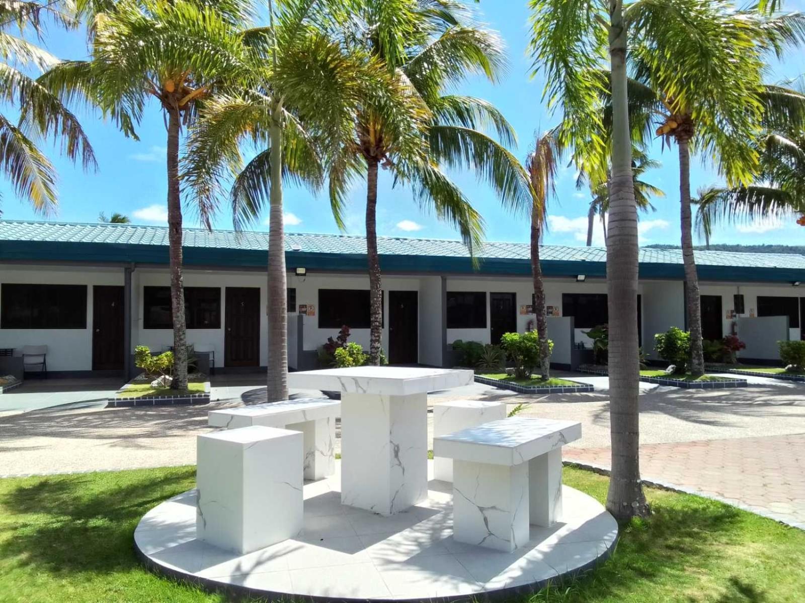 Cave Beach Resort Boutique Luxury Accomodation Dingalan Eksteriør billede