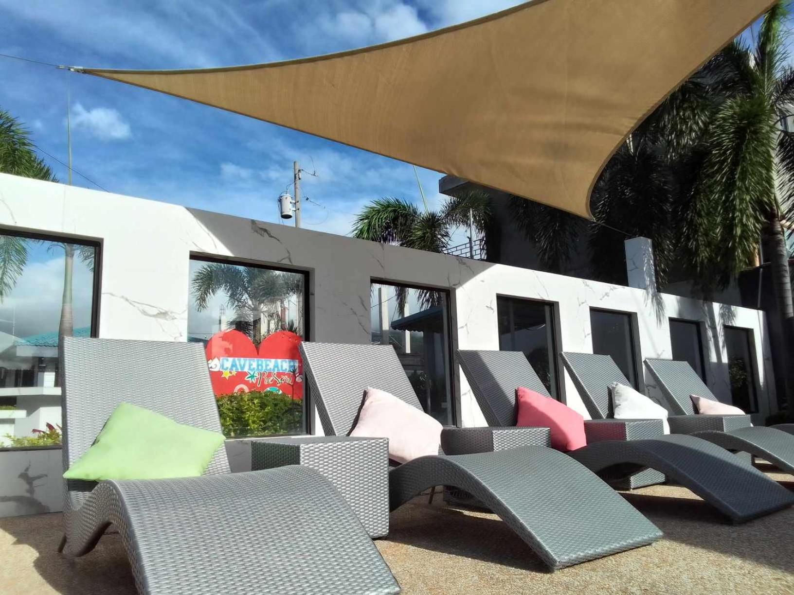Cave Beach Resort Boutique Luxury Accomodation Dingalan Eksteriør billede