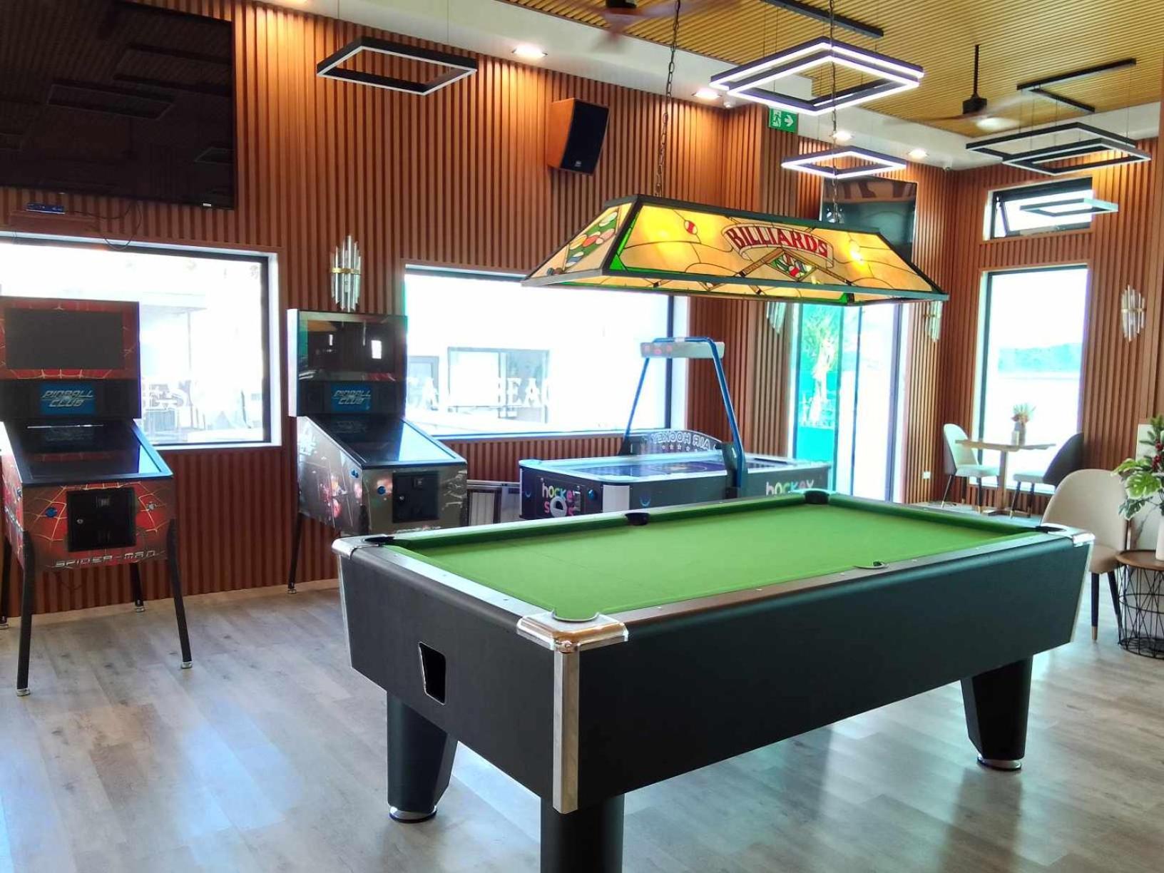 Cave Beach Resort Boutique Luxury Accomodation Dingalan Eksteriør billede